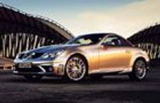 Mercedes Benz SLK awarded to businessman for winning in Golf event